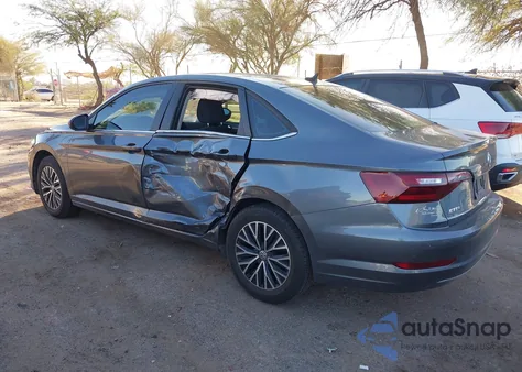 2021 Volkswagen Jetta 1.4T R-Line/1.4T S/1.4T Se z USA, uszkodzony, nr VIN 3VWC57BU9MM002465